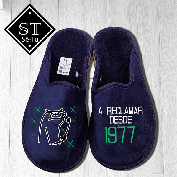 Zapatillas quejándose desde