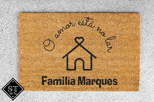 Alfombra El Amor Está En El Hogar (curva)